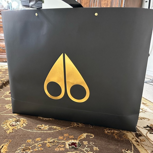 Brand New NAVY BLUE Moose Knuckles, Size: XL. - Picture 14 of 16